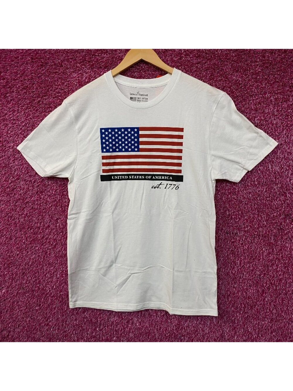 General Standard Patriotic Men's Flag Est. 1776 USA America White T-Shirt Medium